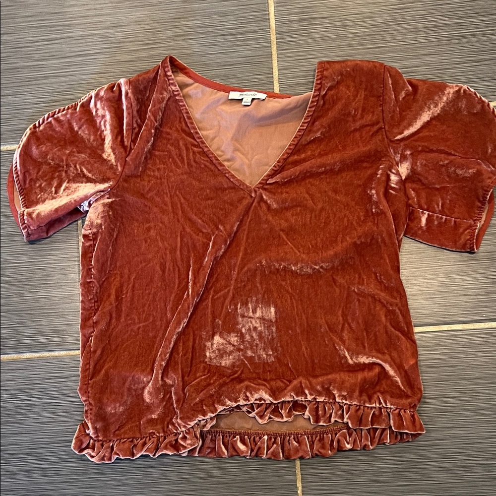 Madewell Velvet V-Neck Top in Rich Rust